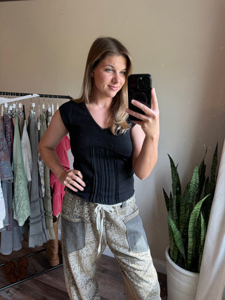 Molly Tee, Black - The Red Thread Boutique