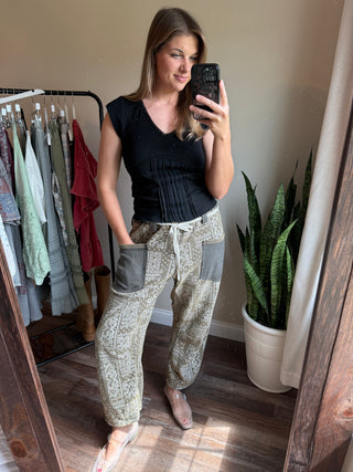Della Bandana Printed Joggers, Ash