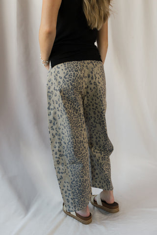 Cheetah Barrel Leg Jeans, Olive