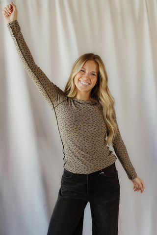 Floral Basic Tee, Mushroom - The Red Thread Boutique