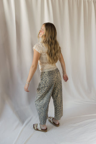 Cheetah Barrel Leg Jeans, Olive