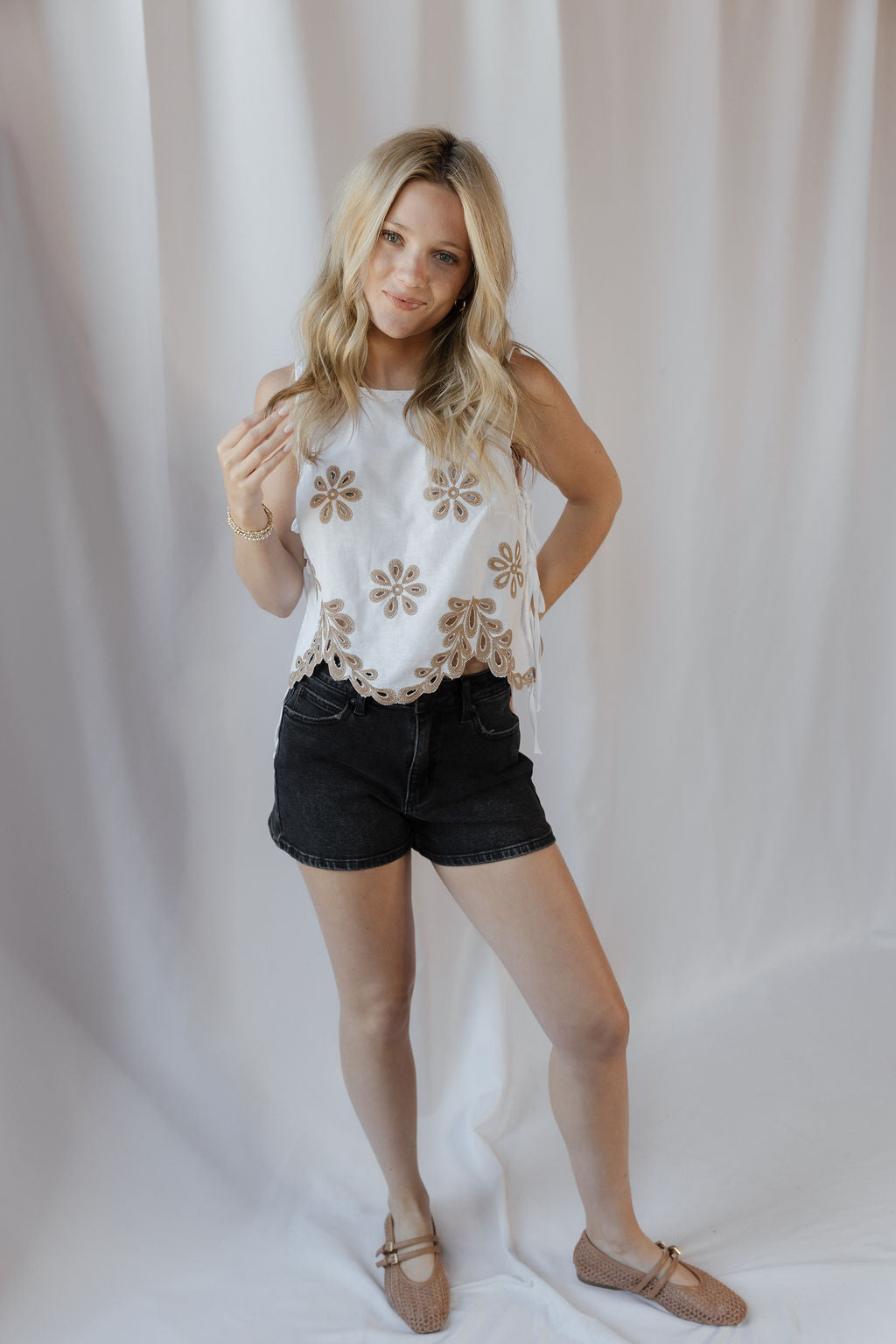 Shirts – The Red Thread Boutique