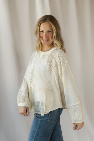Gretchen Lace Patch Floral Tee, Natural - The Red Thread Boutique