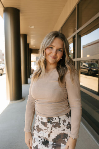 Side Ruched Top, Taupe *final sale