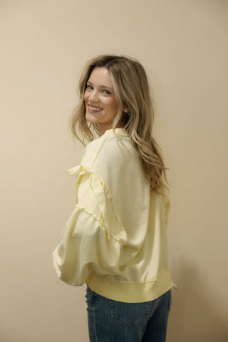 Daisy Lace Bow Sweatshirt, Butter - The Red Thread Boutique