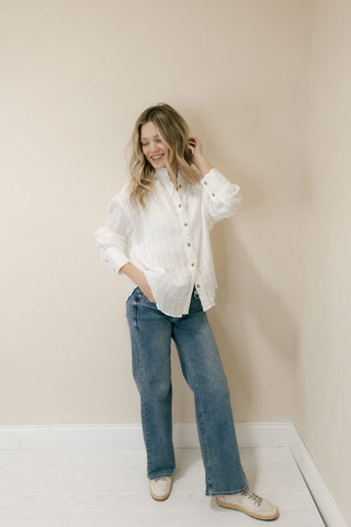 Calla Crinkle Button Up, White