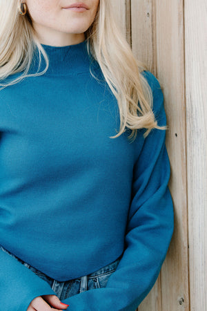 Pointed Hem Line Sweater, Blue