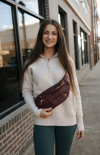 Trendy Luxe Belt Bag - Woven Plum