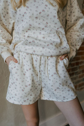 Floral Shorts, Ivory