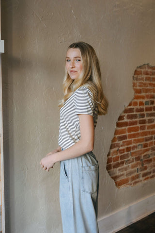 Annie Tee, Cream Black - The Red Thread Boutique