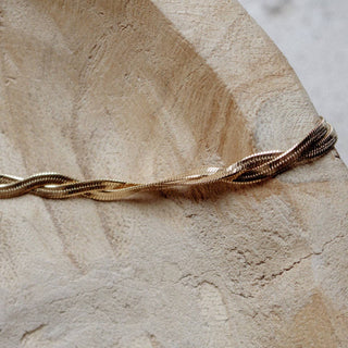 Beatrice necklace - The Red Thread Boutique