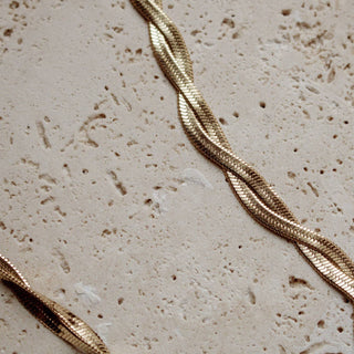 Beatrice necklace - The Red Thread Boutique