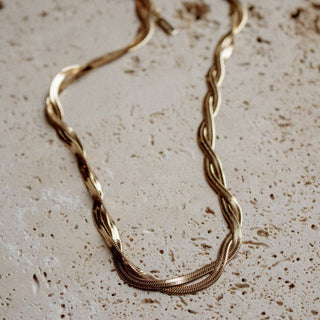 Beatrice necklace - The Red Thread Boutique