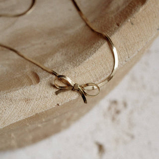 Bow necklace - The Red Thread Boutique