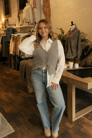 Bryce Sweater Vest Medium Heather Grey - The Red Thread Boutique