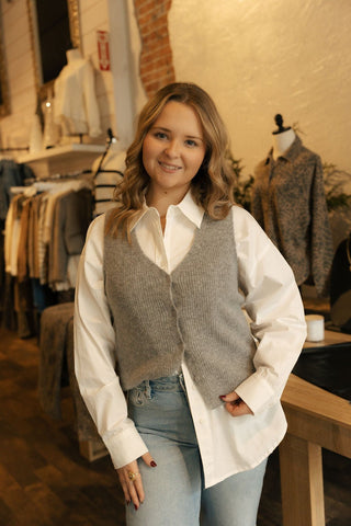 Bryce Sweater Vest Medium Heather Grey - The Red Thread Boutique