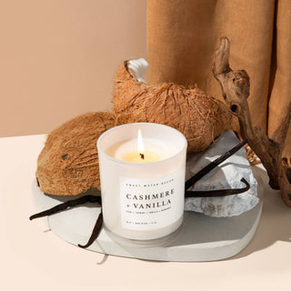 Cashmere and Vanilla 11 oz Soy Candle - The Red Thread Boutique