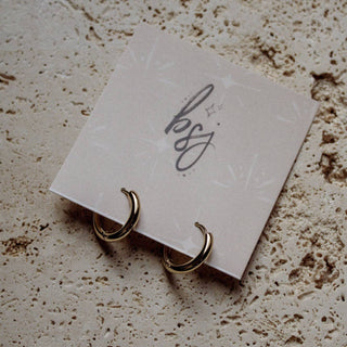 Cassie huggies - The Red Thread Boutique