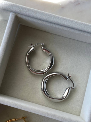 Daphne Modern Hoops: Silver - The Red Thread Boutique