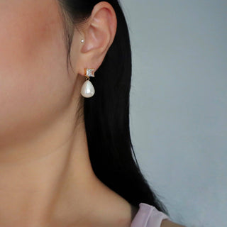 June Earrings | Elegant Pearl Earrings - The Red Thread Boutique