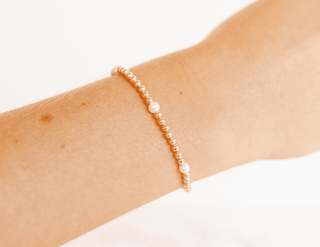 Madi Pearl Bracelet Standard 6.75 inch - The Red Thread Boutique