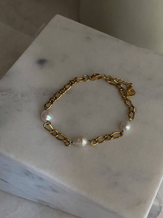 Marina Pearl Bracelet - The Red Thread Boutique