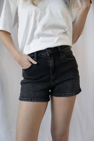 Newport Classic Hem Short, Black - The Red Thread Boutique