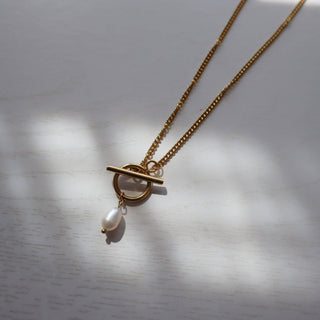 Pearl Toggle Necklace - The Red Thread Boutique