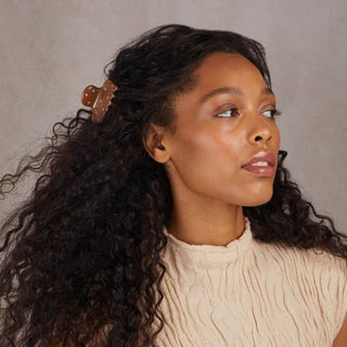 Recycled Plastic Rhinestone Medium Puffy Claw Clip 1pc - Camel - The Red Thread Boutique