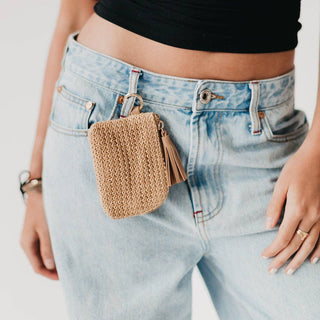 River Raffia Clippable Card Holder Wallet: Tan - The Red Thread Boutique