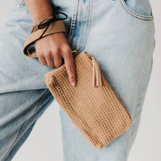 Rome Raffia Clutch Card Wallet Wristlet: Tan - The Red Thread Boutique