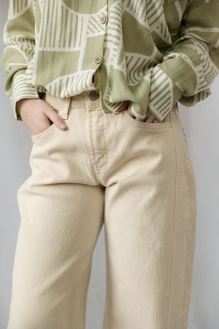 Sedona Cuffed Crop Barrel Jeans - The Red Thread Boutique